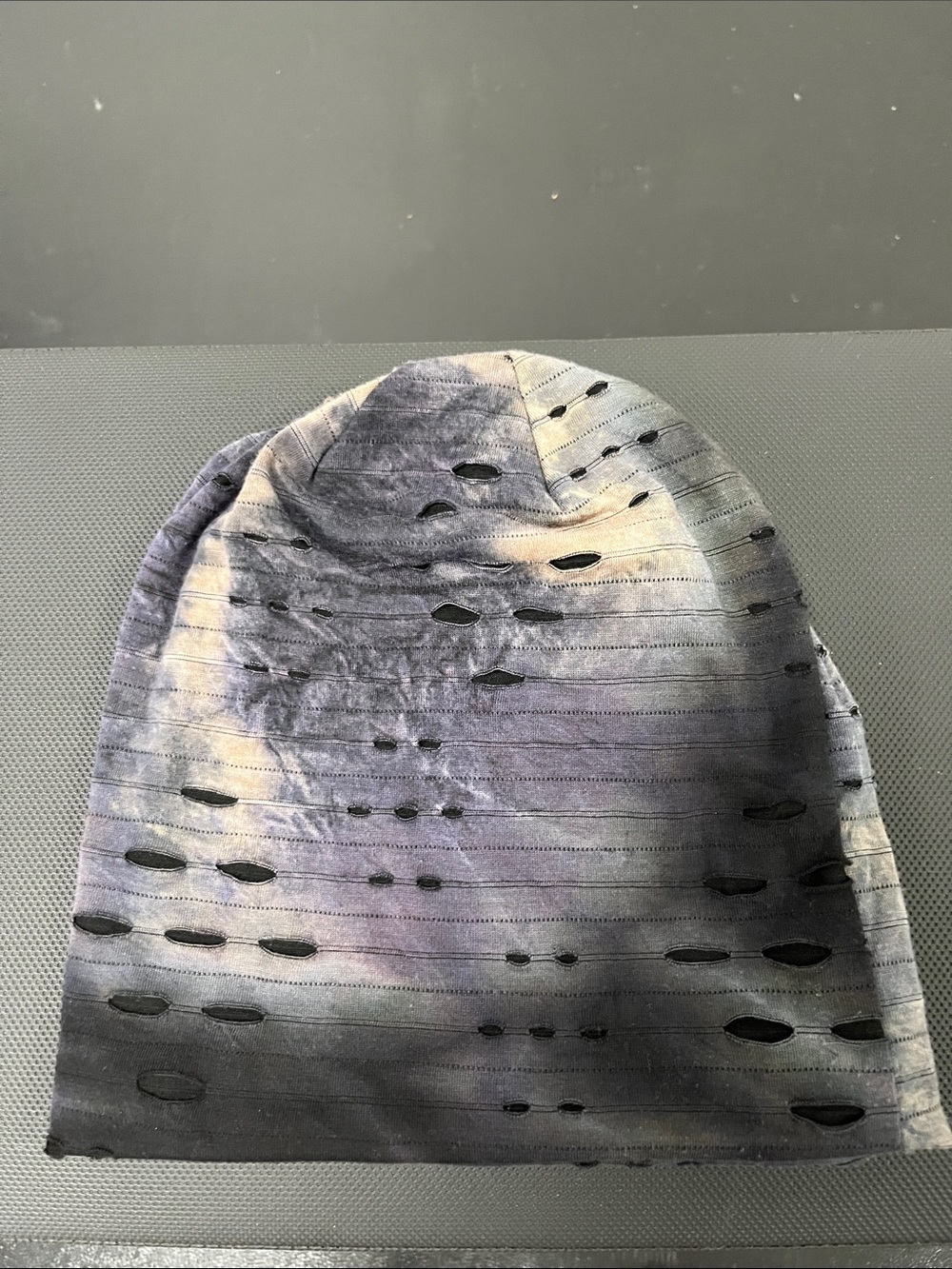 Distressed Tie-Dye Slouch Beanie - Black & Gray